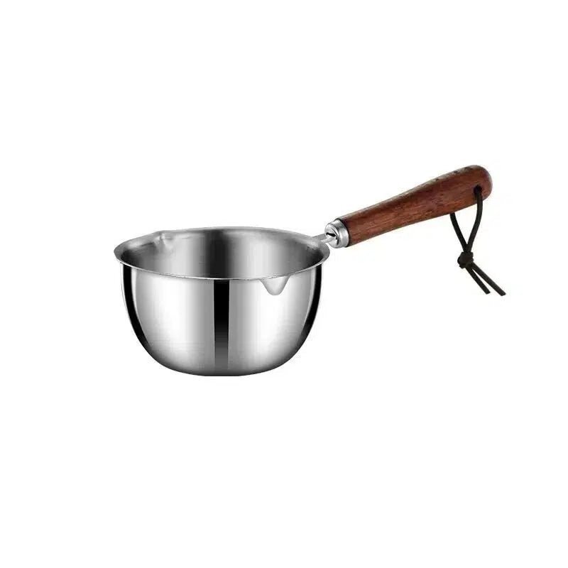 Cooking pot with wooden handle